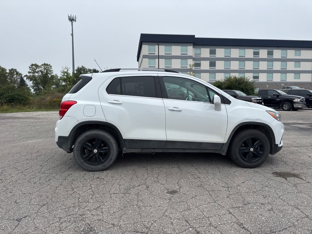 2018 Chevrolet Trax LT photo 14