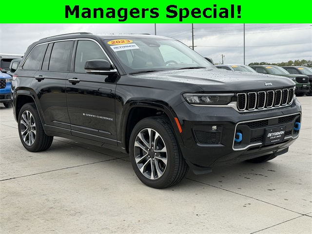 2023 Jeep Grand Cherokee Overland 4xe's photo