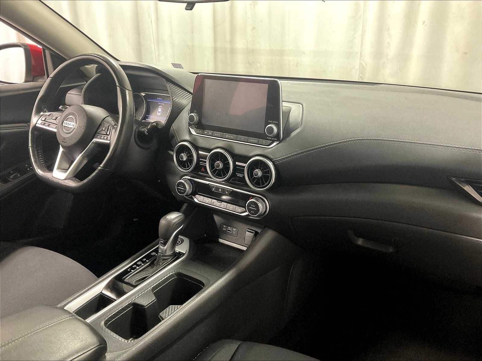 2023 Nissan Sentra SV photo 12