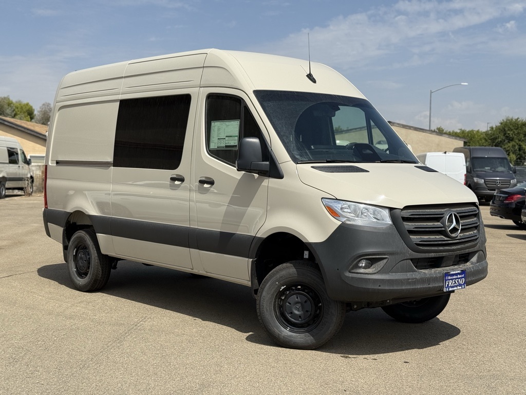 2025 Mercedes-Benz Sprinter Cargo Van Base's photo