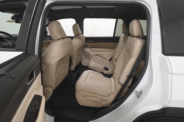 2025 Jeep Grand Cherokee Limited photo 21