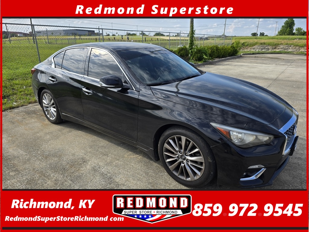 2021 INFINITI Q50 LUXE