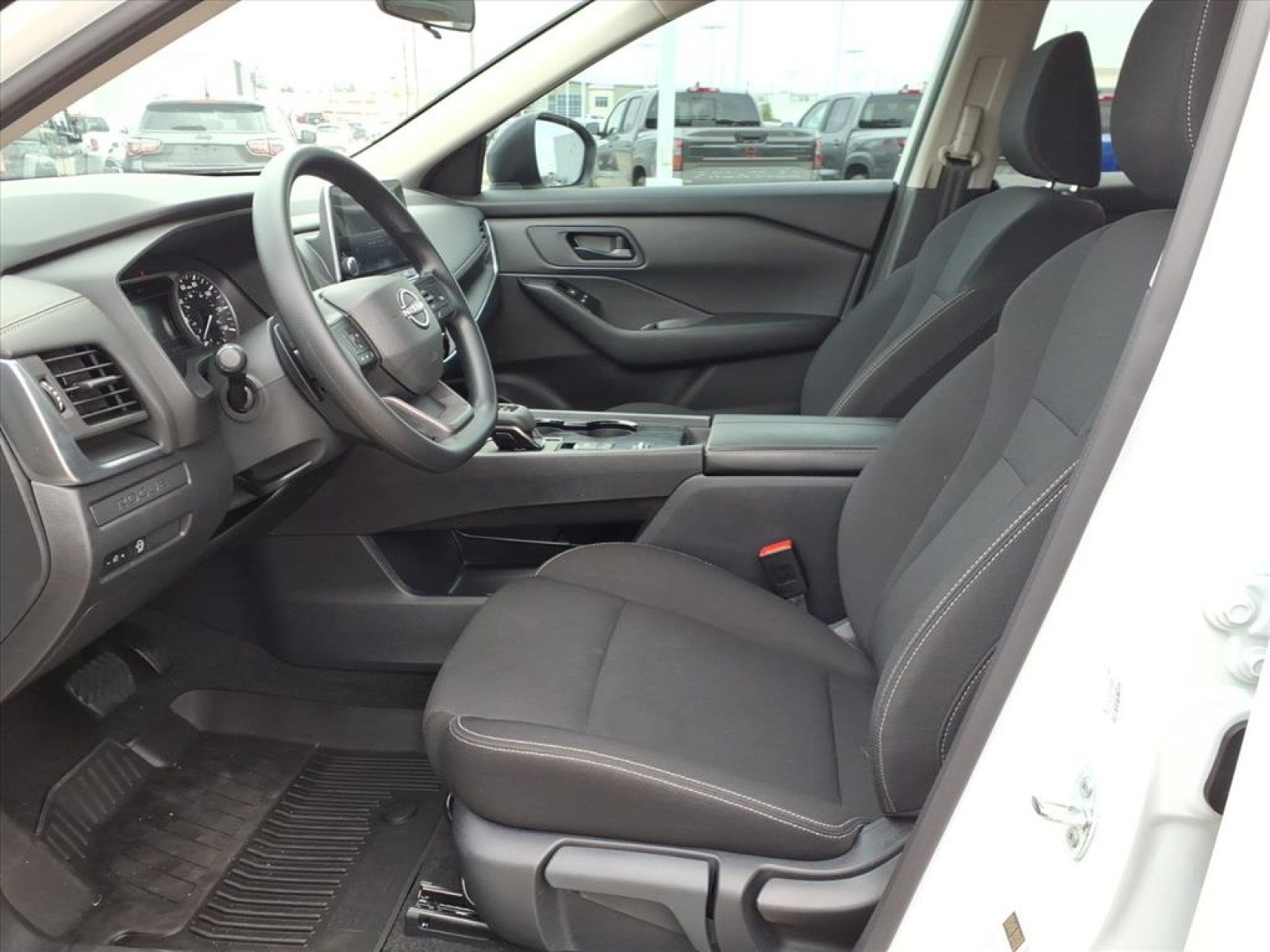 2025 Nissan Rogue S White at Robbins Nissan