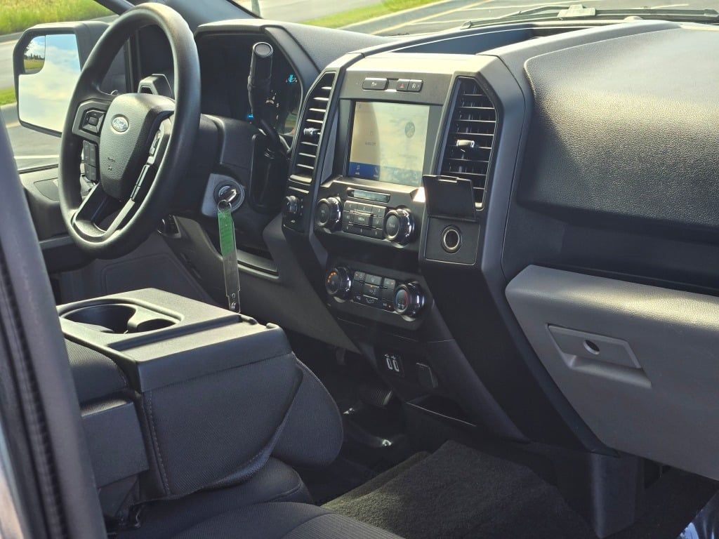 2020 Ford F-150 XL photo 6