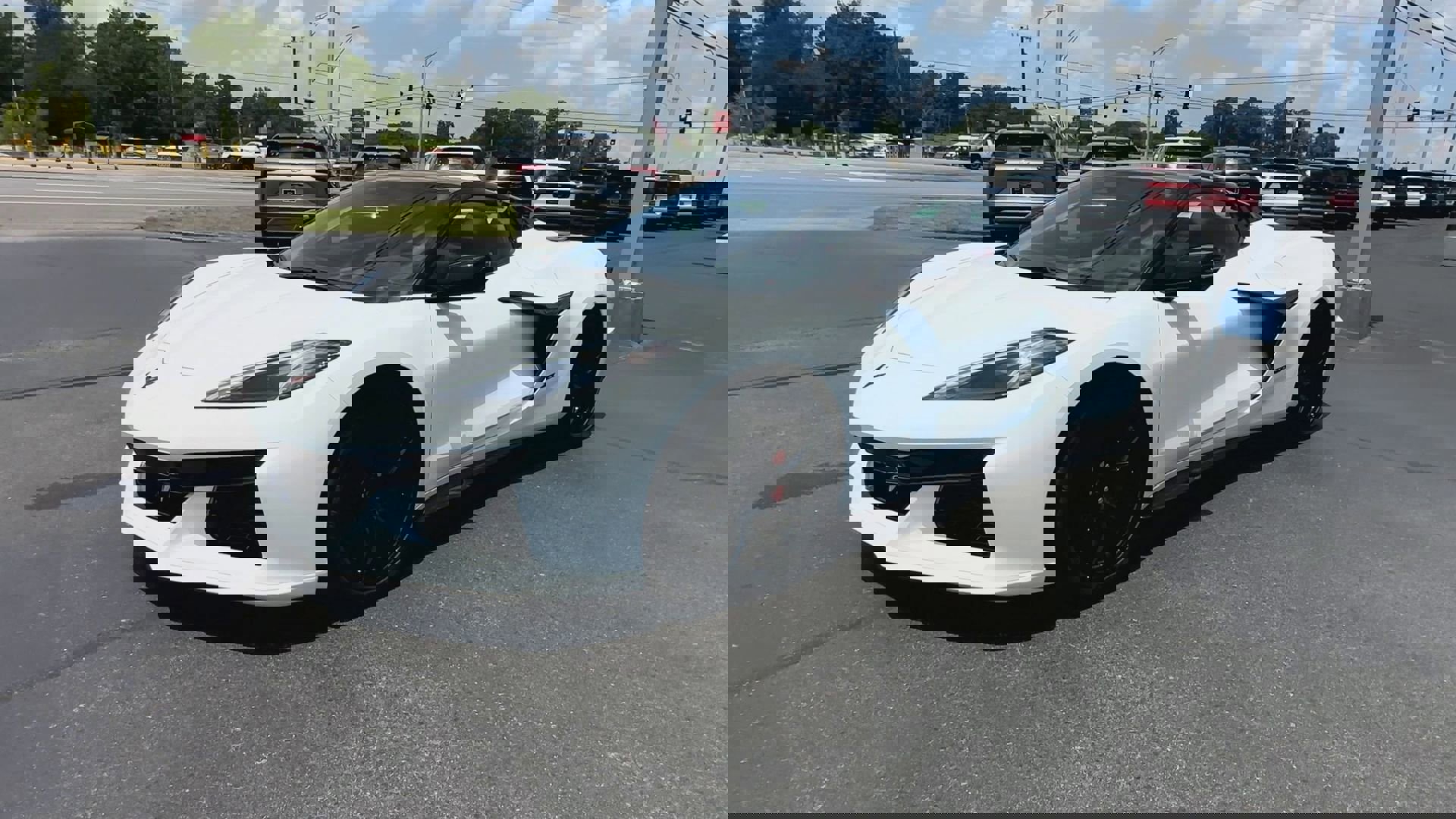 2025 Chevrolet Corvette Z06 2LZ photo 4