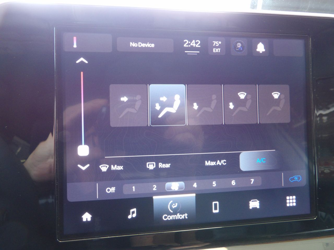 2022 Jeep Compass Latitude photo 36