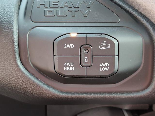 2025 Ram 2500 Big Horn photo 18
