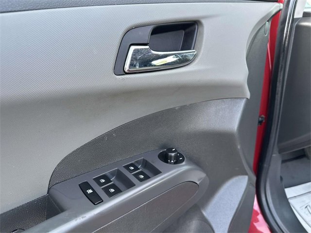 2012 Chevrolet Sonic LT photo 12