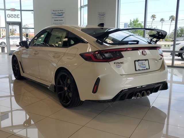 2025 Honda Civic Type R Hatchback photo 4