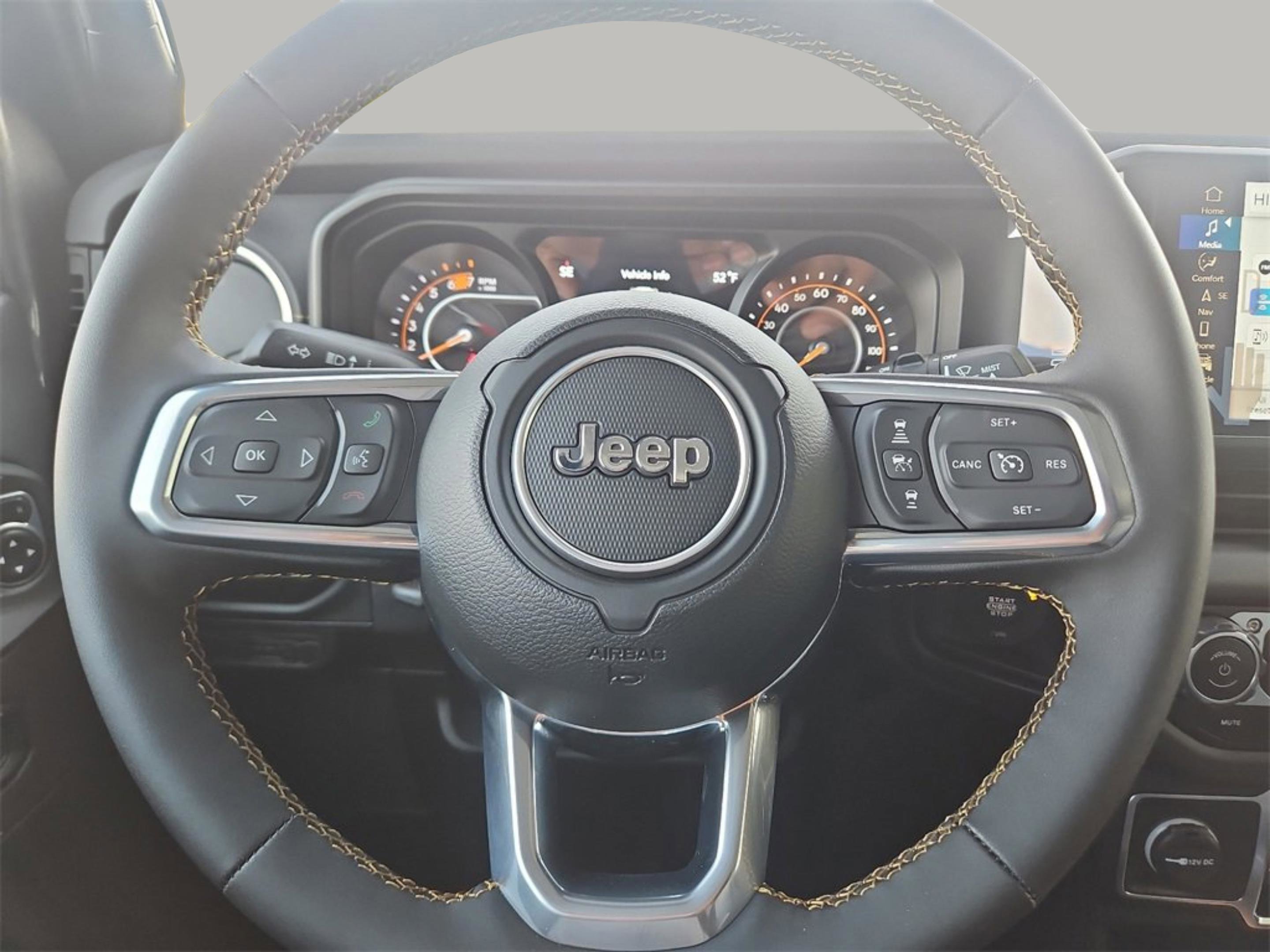2025 Jeep Wrangler Sahara photo 18