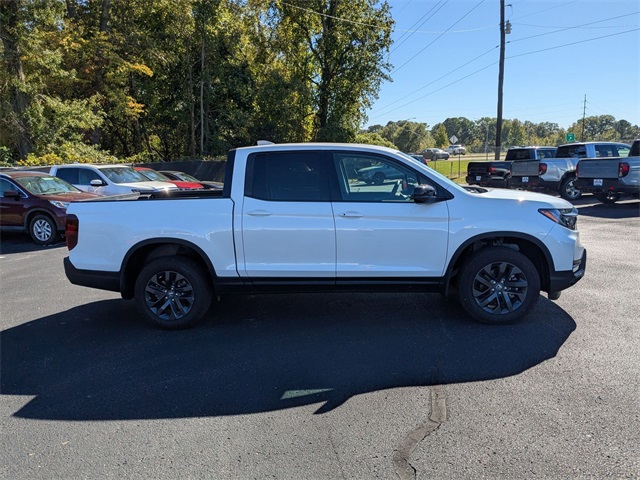2025 Honda Ridgeline Sport photo 3