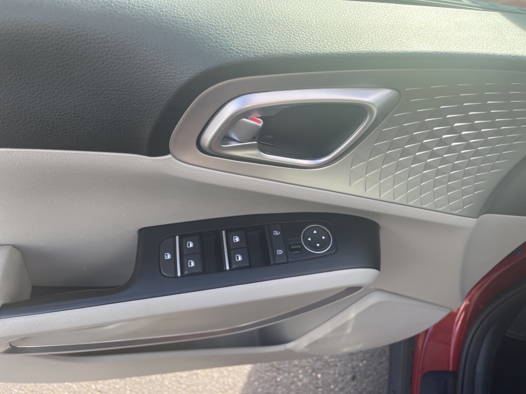 2023 Kia Soul LX photo 12