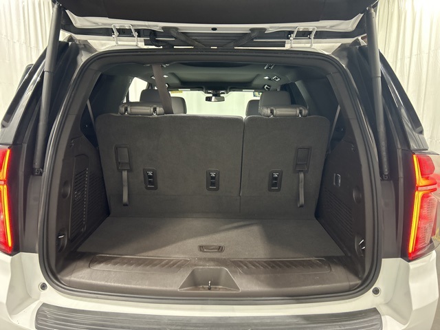 2021 Chevrolet Tahoe LT photo 9