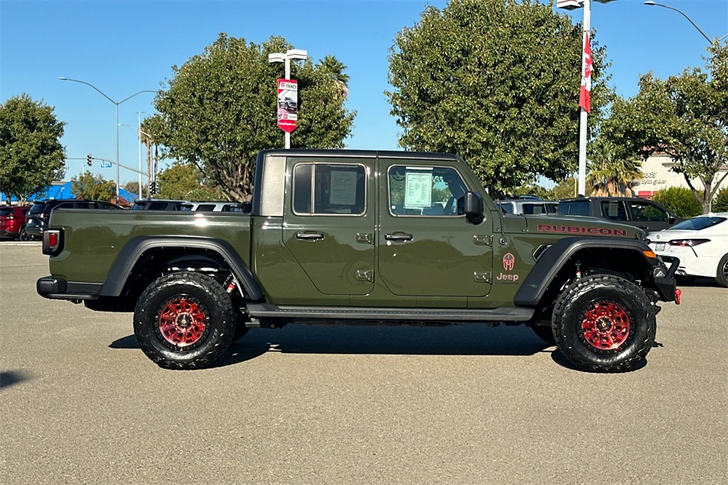 2022 Jeep Gladiator Rubicon photo 3