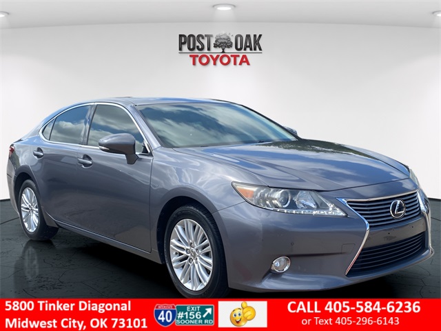 2013 Lexus ES 350 photo 2