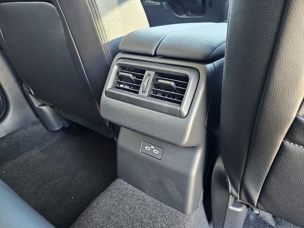 2025 Mazda CX-50 2.5 Premium Plus photo 16