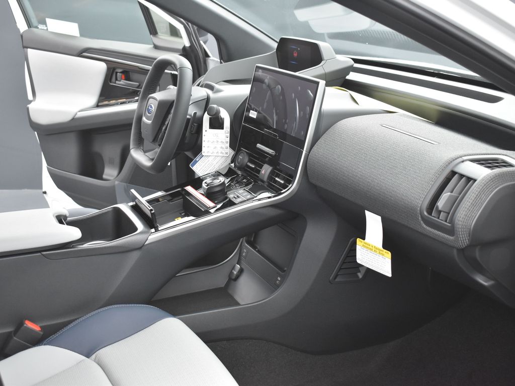 2025 Subaru Solterra Limited photo 20
