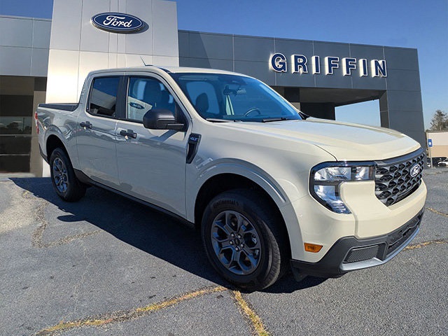 2025 Ford Maverick XLT's photo