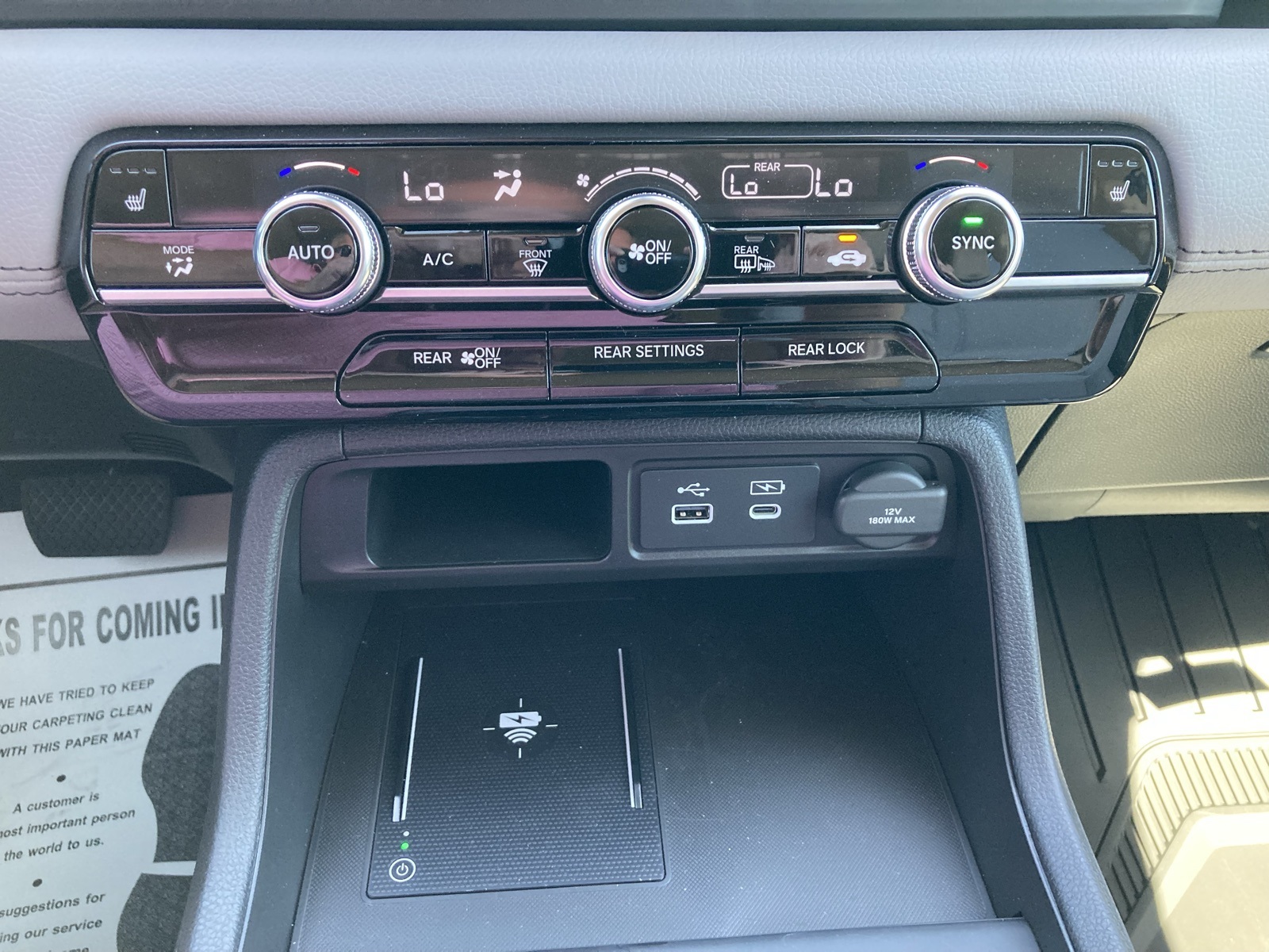 2025 Honda Pilot Touring photo 23