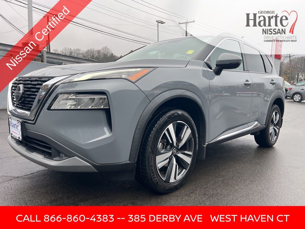 2021 Nissan Rogue SL's photo