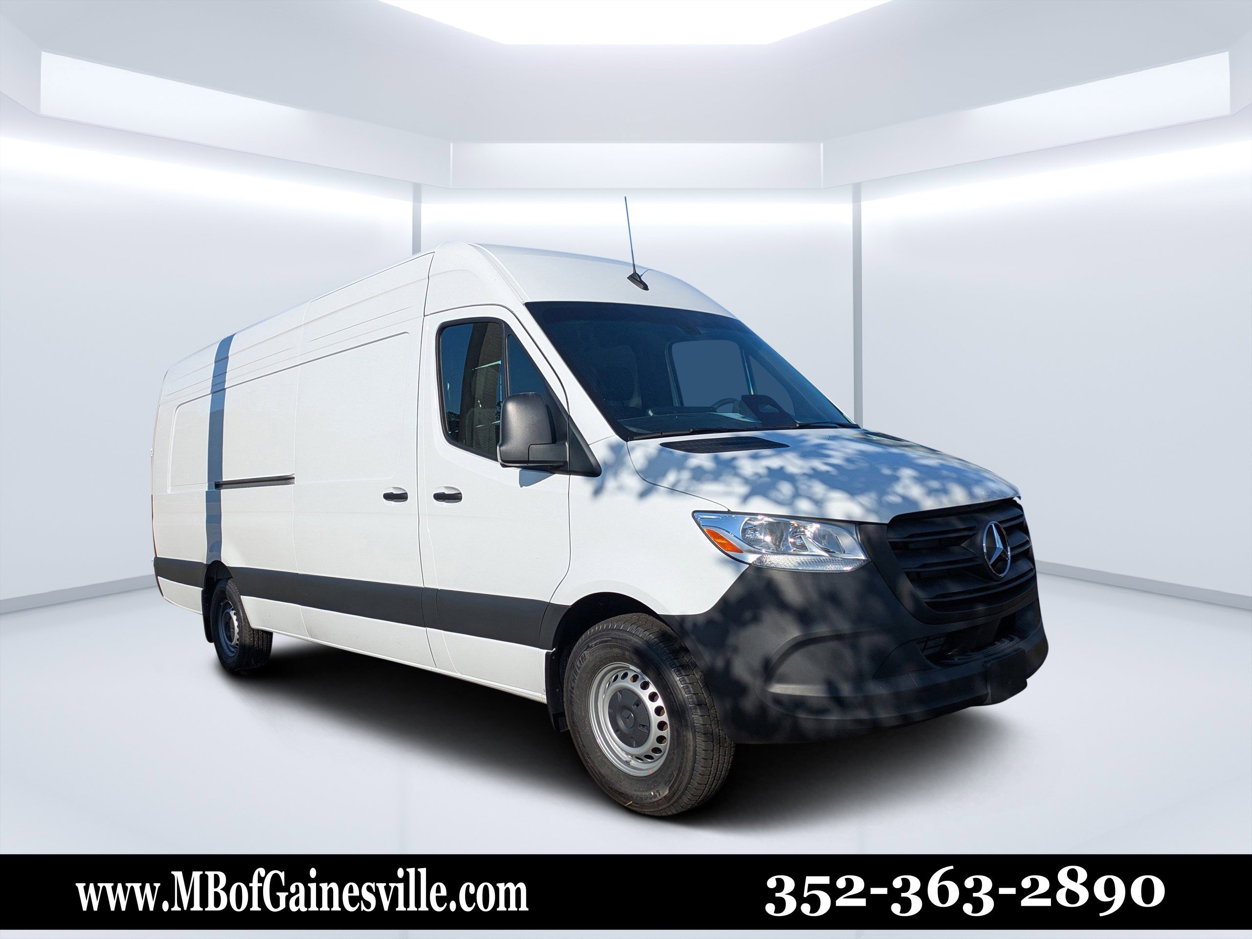2026 Mercedes-Benz Sprinter Cargo Van Base's photo