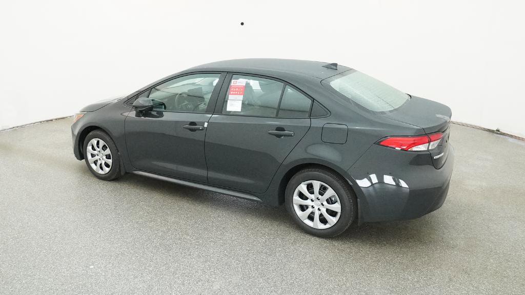 2026 Toyota Corolla LE photo 11