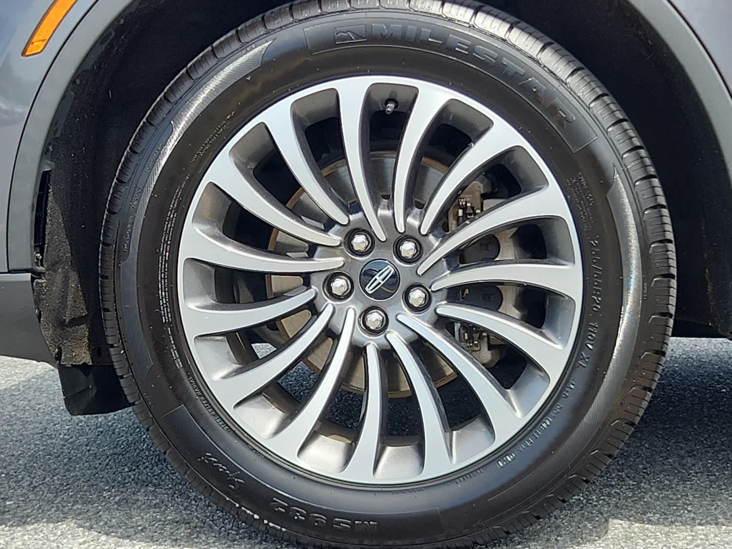 2021 Lincoln Aviator Reserve photo 6
