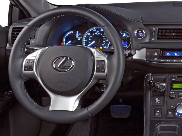 2013 Lexus CT 200h photo 6
