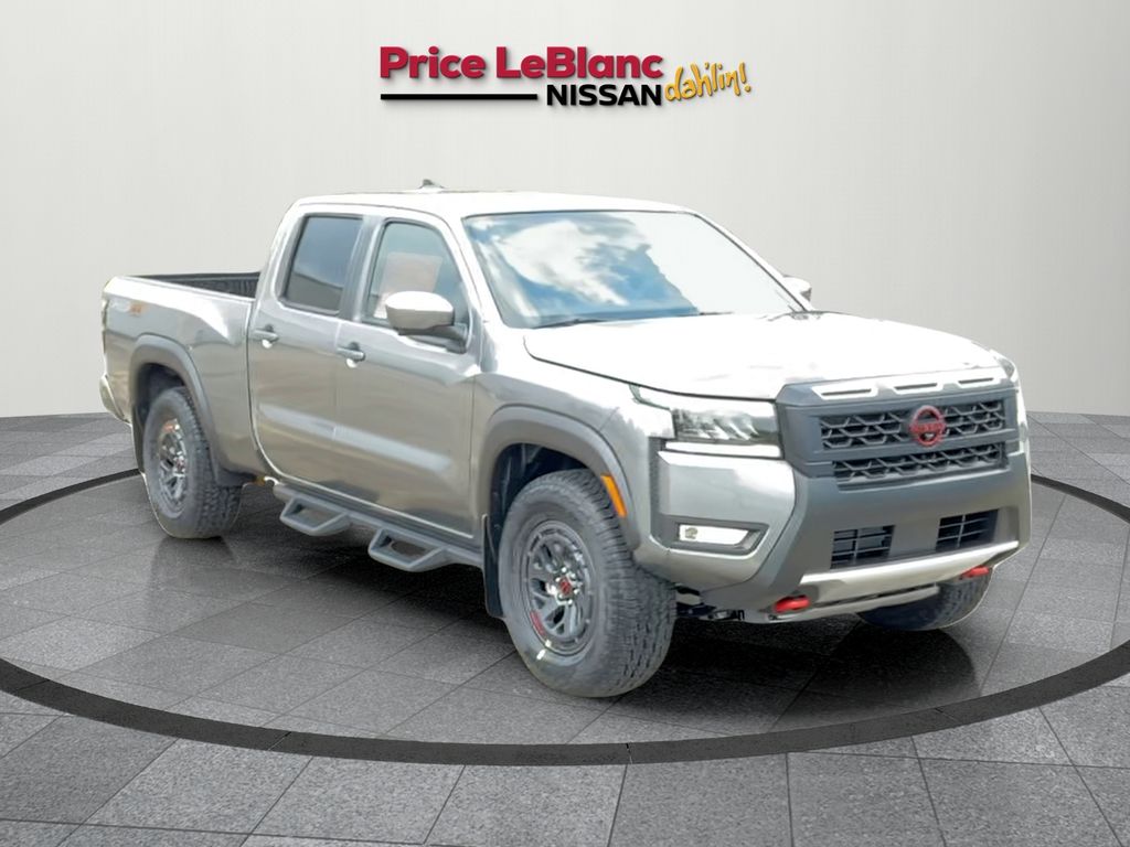 2026 Nissan Frontier PRO-4X's photo