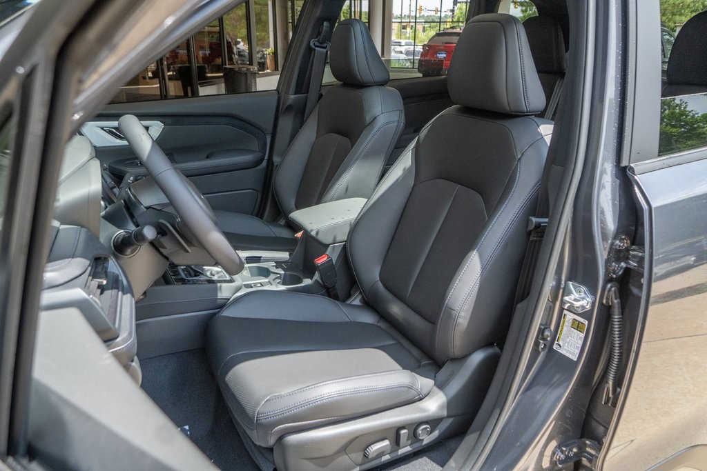 2025 Subaru Forester Limited photo 8