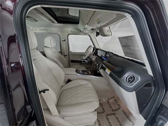 2025 Mercedes Benz G AMG 63 photo 25