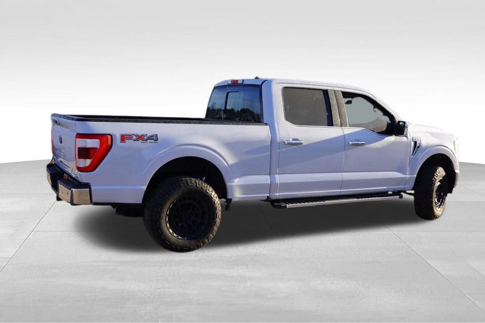 2022 Ford F-150 Lariat FX4 photo 4