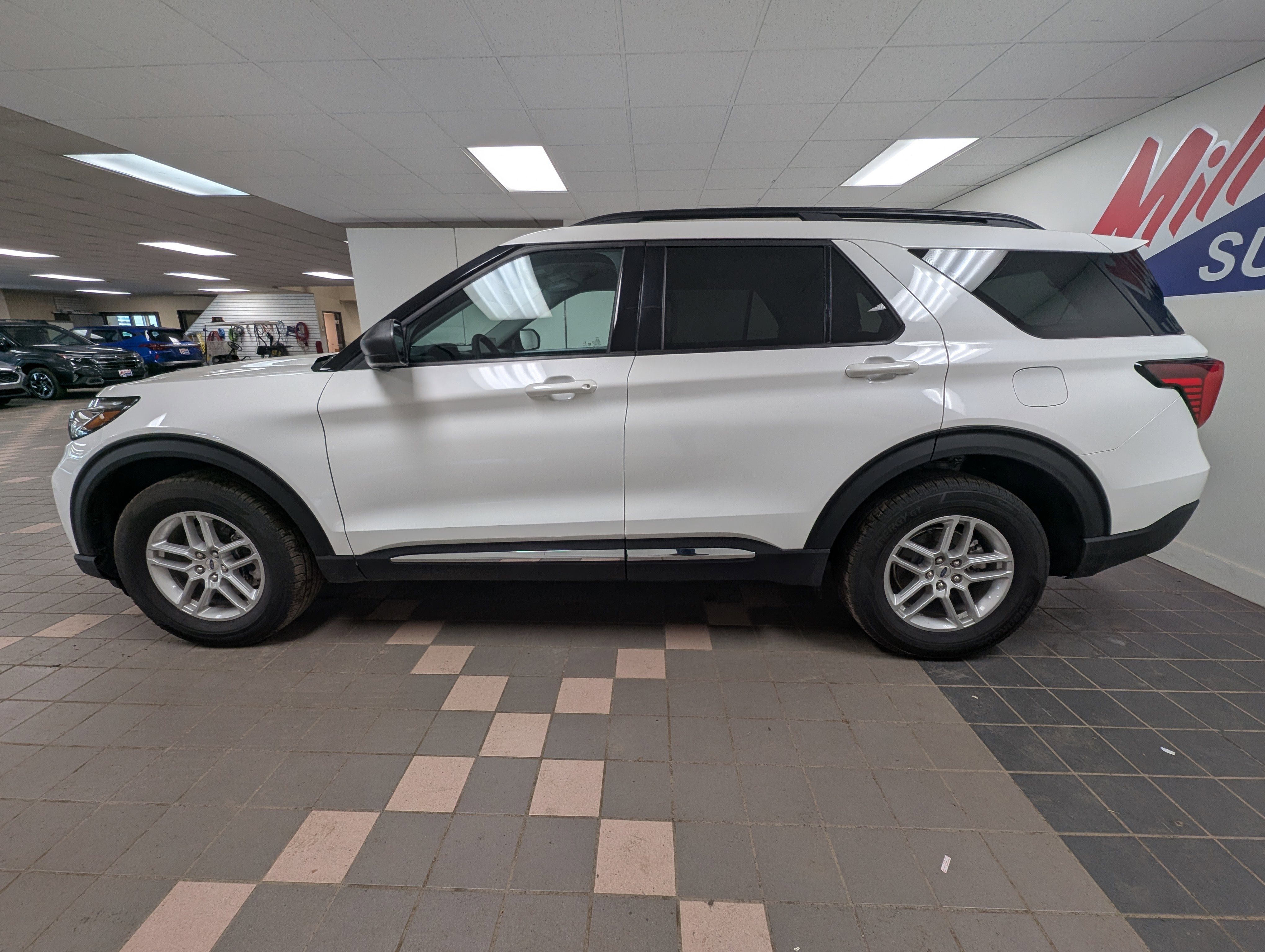 Used 2025 Ford Explorer Active with VIN 1FMUK8DH6SGA52796 for sale in Hermantown, Minnesota