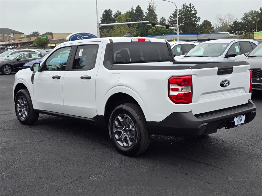 2025 Ford Maverick XLT photo 3