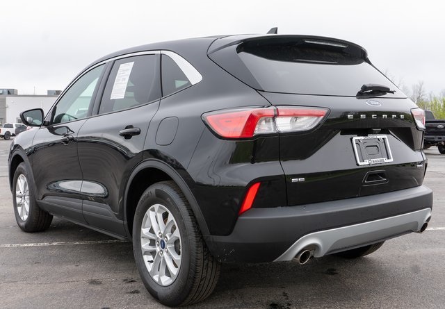 2022 Ford Escape SE photo 7