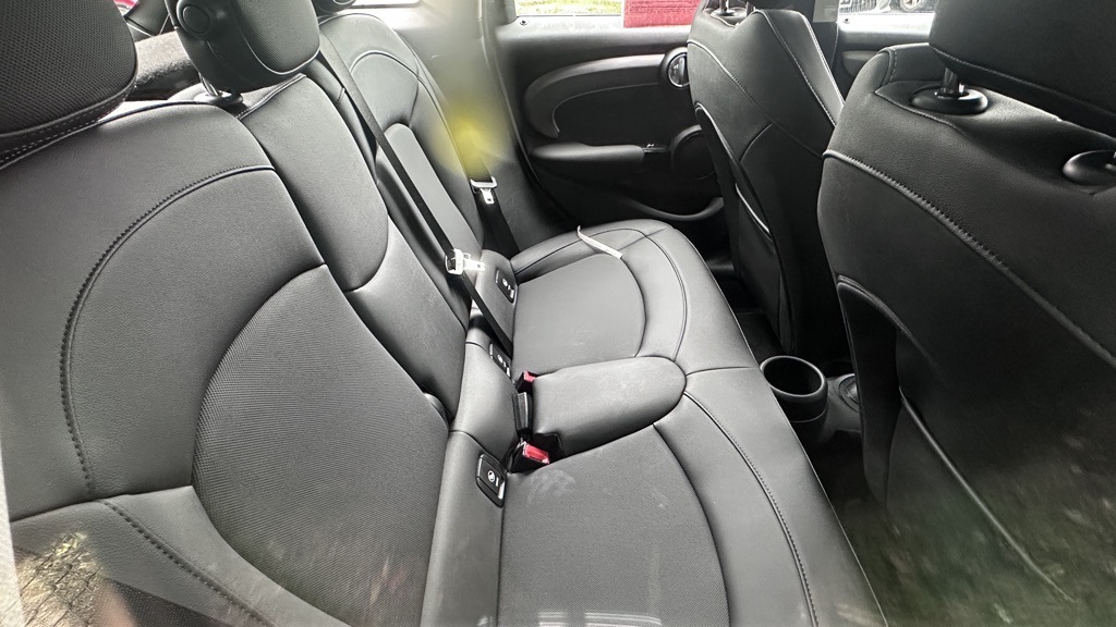 2024 Mini Cooper Hardtop S photo 6