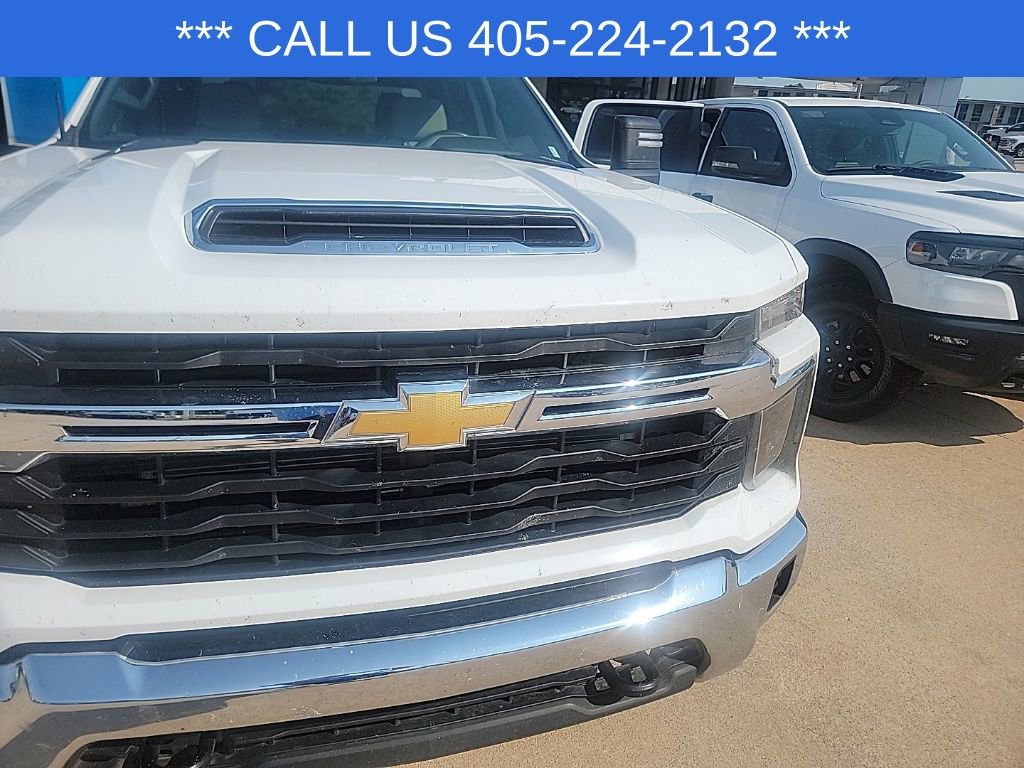 2024 Chevrolet Silverado 2500HD LT photo 36