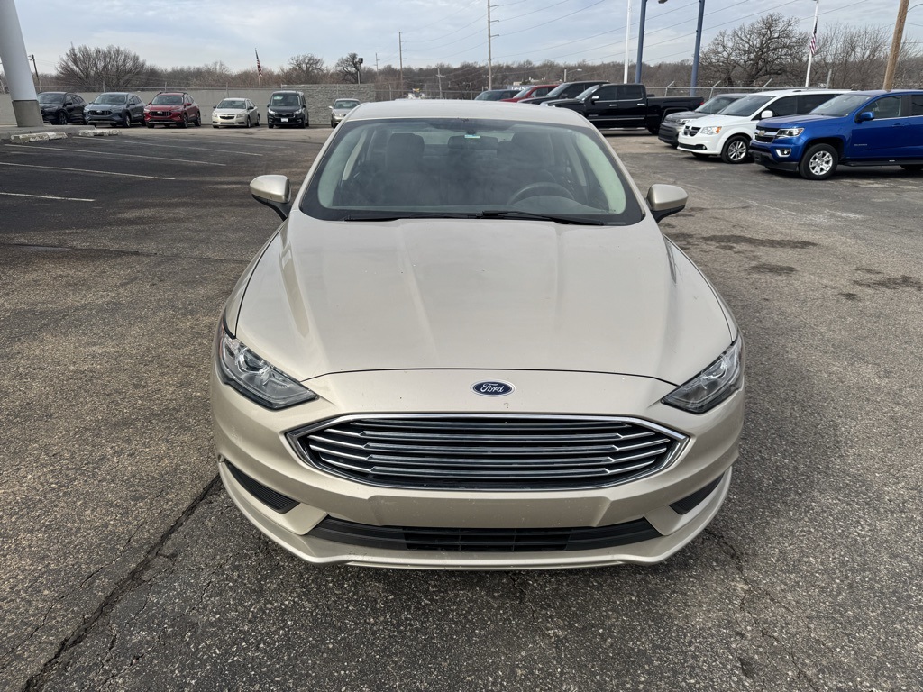 Used 2017 Ford Fusion SE with VIN 3FA6P0H7XHR404917 for sale in Kansas City