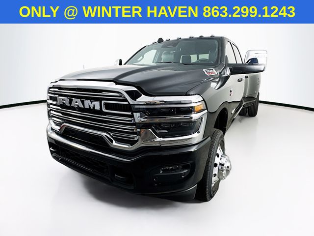 2025 Ram 3500 Laramie photo 3