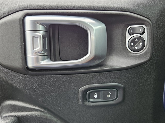 2018 Jeep Wrangler Unlimited Sport S photo 24