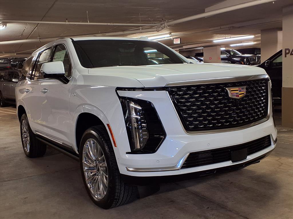 2026 Cadillac Escalade Luxury photo 3