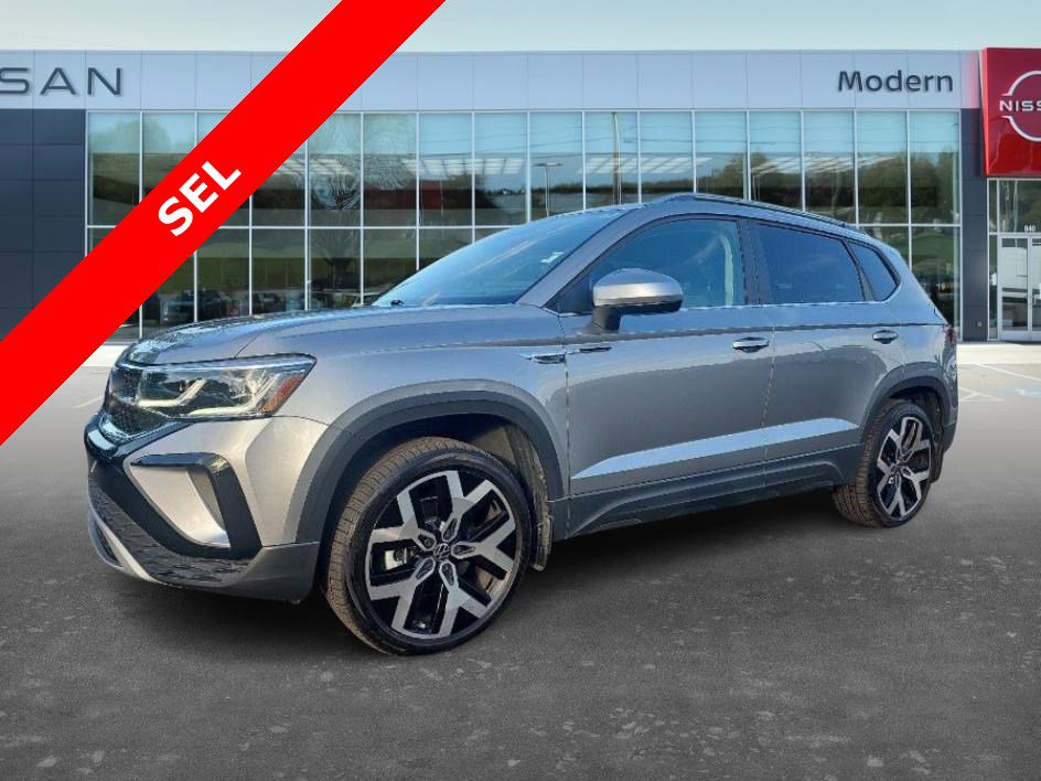 2022 Volkswagen Taos SEL's photo