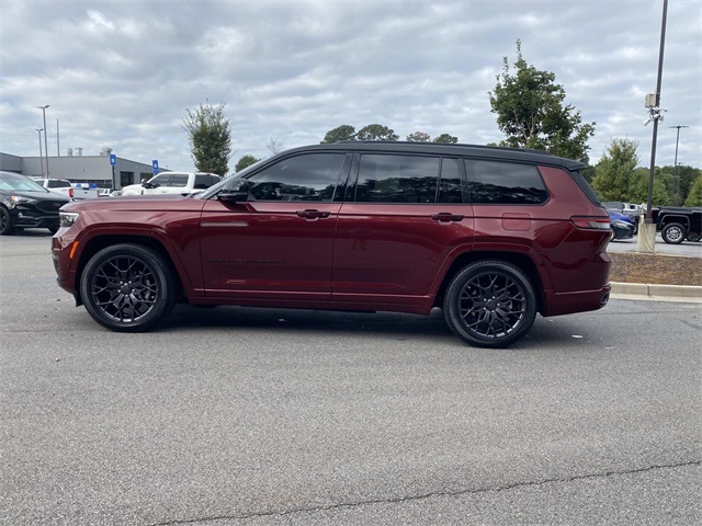 2025 Jeep Grand Cherokee L Summit Reserve photo 6