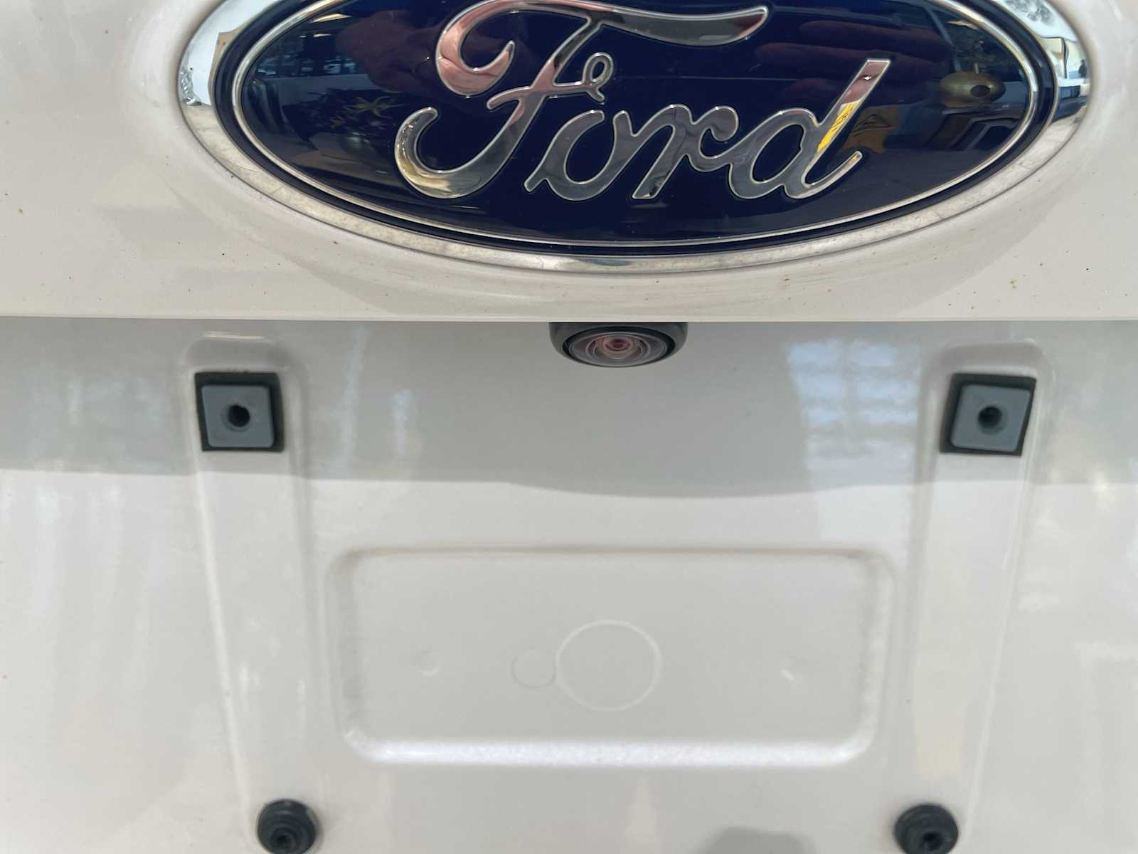 2019 Ford Escape SEL photo 29