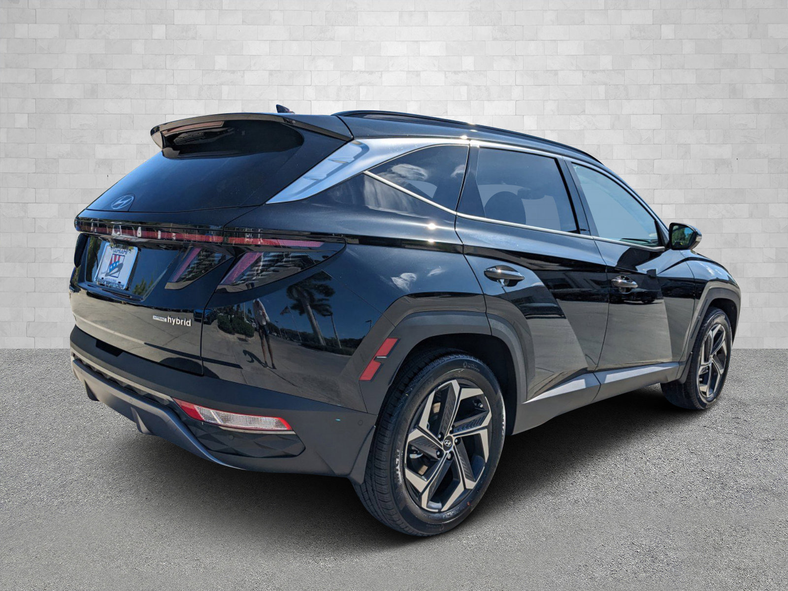 2024 Hyundai Tucson Hybrid Limited photo 2