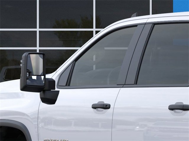 2026 Chevrolet Silverado 2500HD Custom photo 12