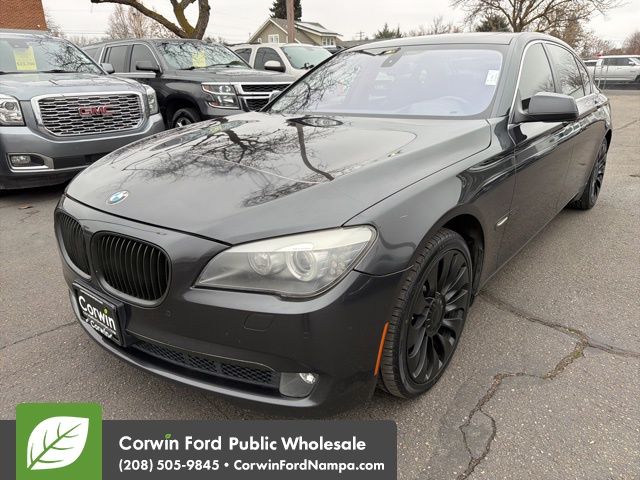 2012 BMW 7 Series 750i
