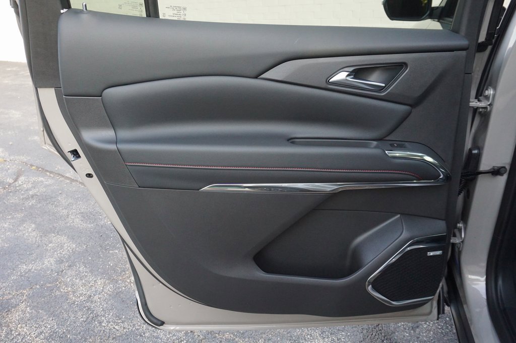 2026 Chevrolet Traverse Z71 photo 27