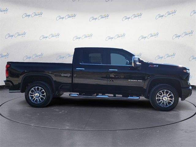 2025 Chevrolet Silverado 2500HD LT photo 6