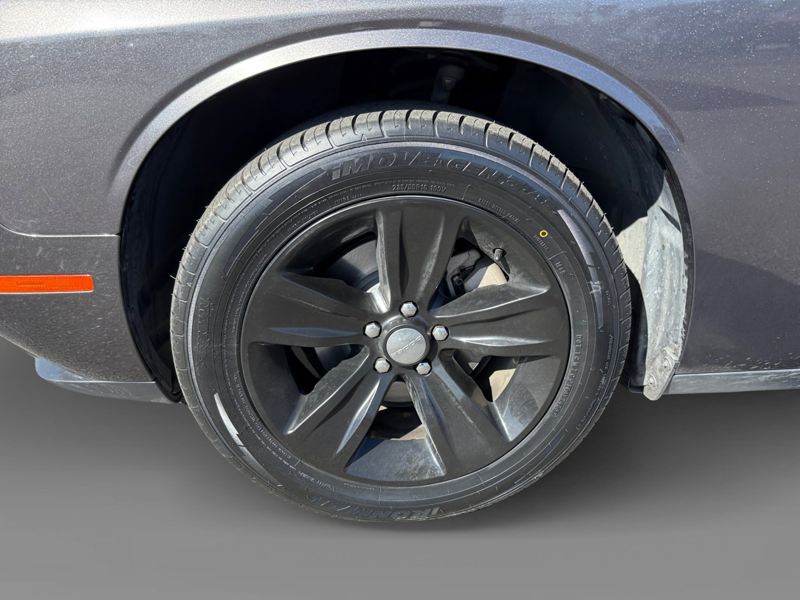 2021 Dodge Challenger SXT photo 9